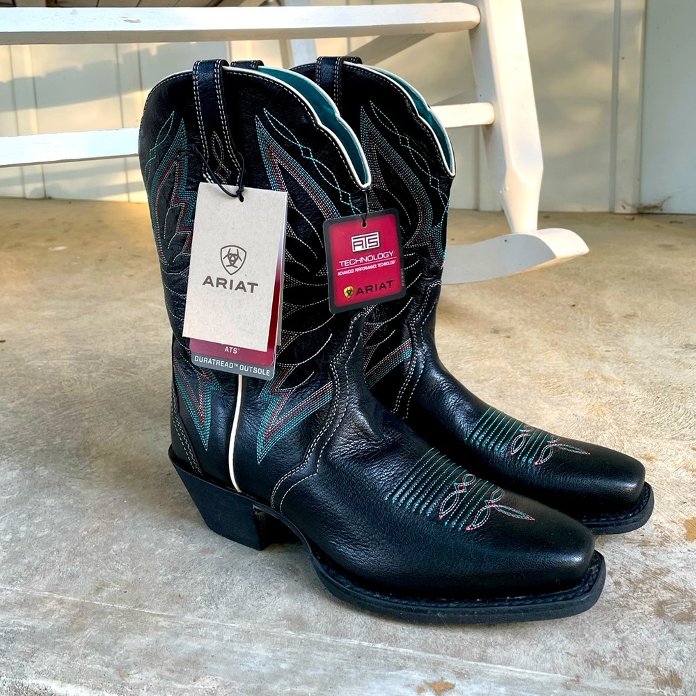 NWT Ariat Autry Square Toe Cowgirl Boots 8M